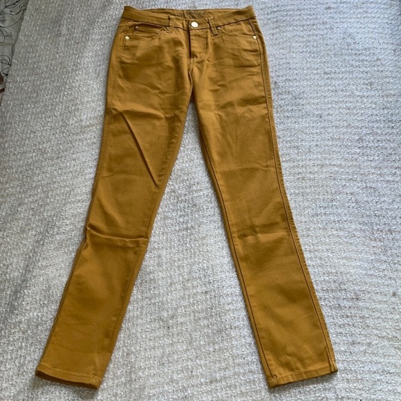 🔆 Celebrity Gold Size 2 Skinny Jean - Picture 3 of 15